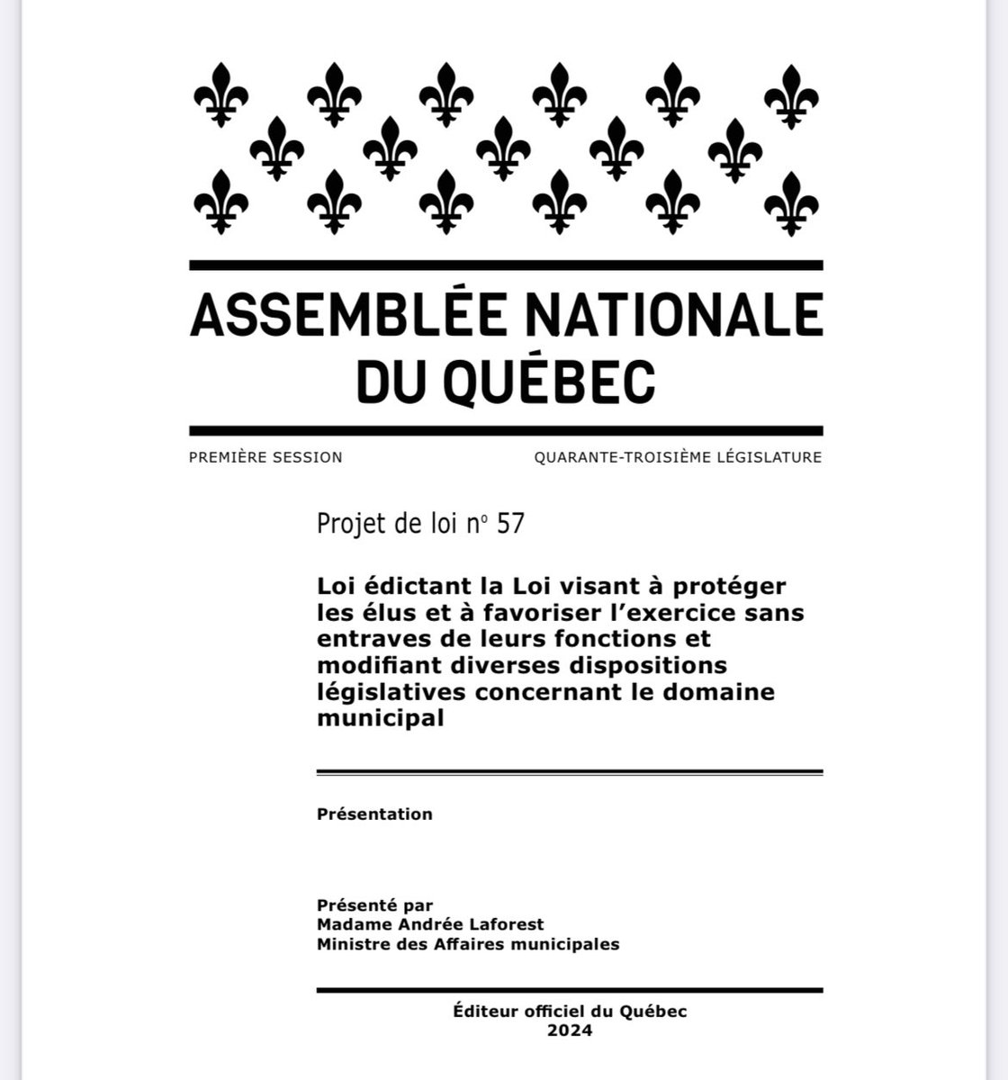 CathFournierQc's tweet photo. Je ne peux qu'applaudir ce PL de @AndreeLaforest qui, en + de mieux outiller &amp; protéger les élus, permettra aux villes de mettre en œuvre un zonage incitatif gagnant-gagnant pour stimuler la construction et financer les projets à but non lucratif, comme je l'avais proposé. #polqc https://t.co/NLXiEfxxNn