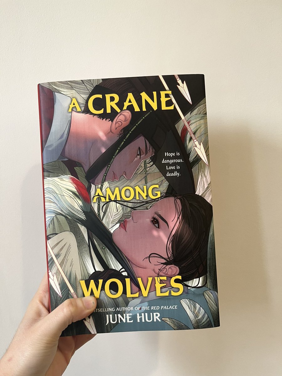 Who’s excited? I’m excited! I have some extra finished copies of @WriterJuneHur latest kdrama inspired, dreamy historical romance in. You know where my DMs are. A Crane Among Wolves is out in the uk the 14th May @Wildfirebks