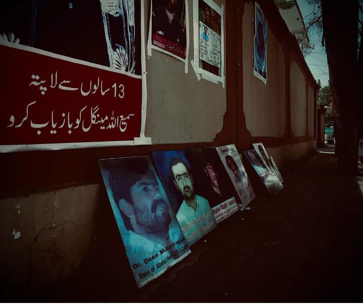 Aftab_Baloch7's tweet photo. Do you know How eid is celebrated in balochistan?
#BalochistanProtestOnEid #StopBalochGenocide #SaveRashidHussain #EndEnforcedDisappearances @amnesty @amnestysasia @hrw @HRC @HRCP87 @hrw @ImaanZHazir https://t.co/X4Xh3CQIdJ