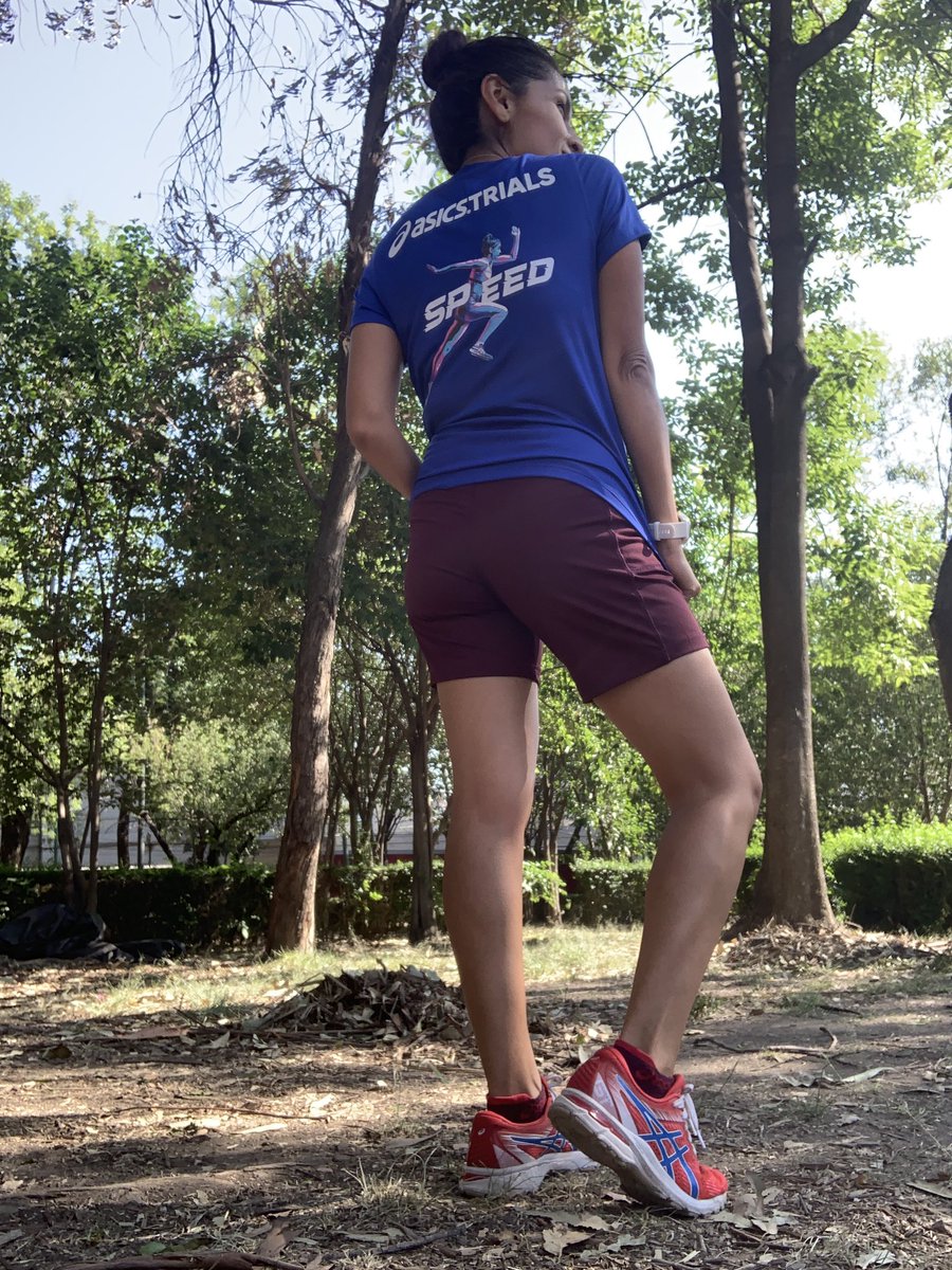 publivora's tweet photo. Buena terapia hoy, excelente entrenamiento. 
Se trata de ser mejor que lo eras ayer. 
#soundmindsoundbody
Waiting for #asicstrials #10KMASRAPIDOSDEMEXICO
@ASICSmexico https://t.co/eQkmv0FBSa