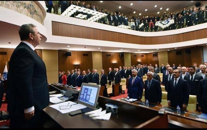 Ankara Büyükşehir Belediyesi Meclisi’nde Meclis Üyesi dağılımı @mansuryavas06 Başarı SENİN HELAL OLSUN 📌 CHP: 90 📌 AKP: 45 📌 MHP: 10 📌 BBP: 1 📌 YRP: 1 📌 Bağımsız: 1 SIKIYORSA RET ET MAMAK BELEDİYESİ 💪💪💪💪