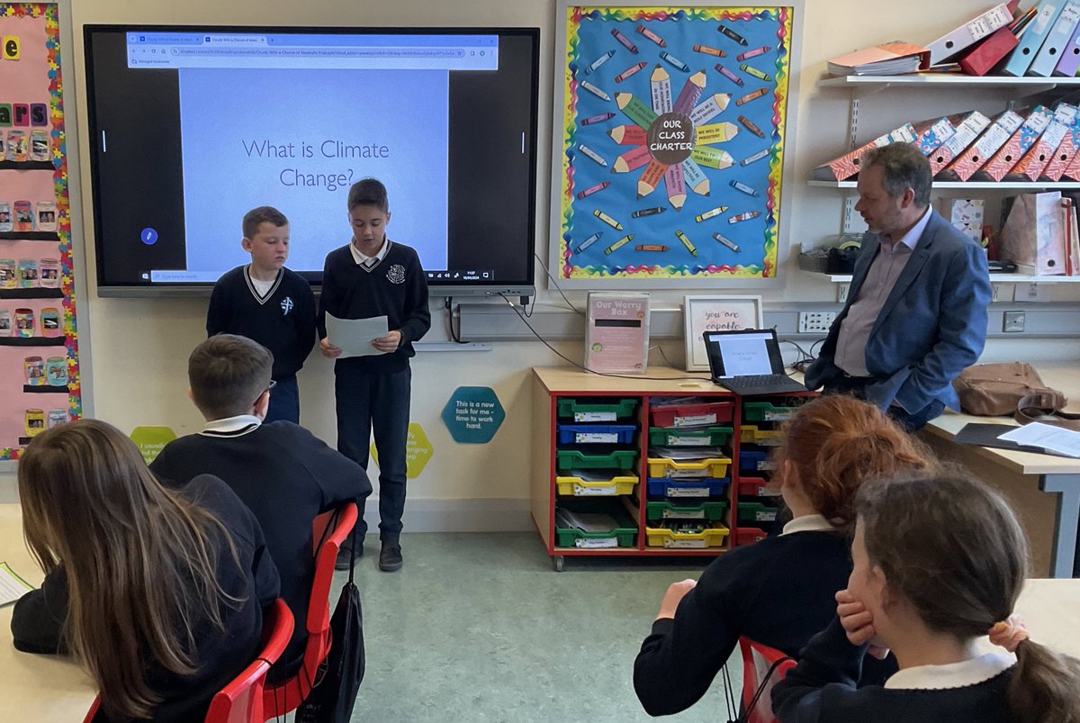 It’s not every day @bbcniweather presenter @geoff_maskell visits your classroom to help with your project on weather phenomena #bbccomestotown