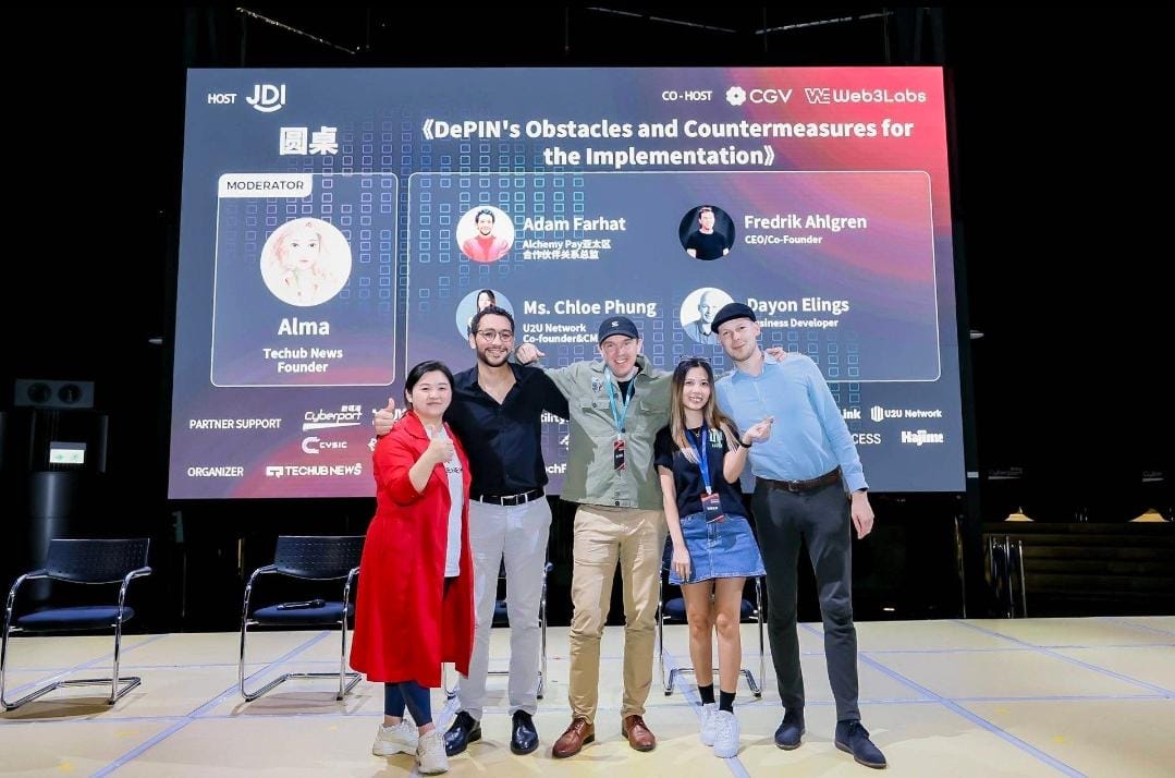 Global DePIN Hardware Summit Two days ago we were at the Global #DePIN Hardware Summit in Hong Kong, where we talked about DePIN & regulation. Some footage below ⤵️ Coming up: 1) Video recording of our Web3 festival panel 2) Something that's cooking 👀🧑‍🍳