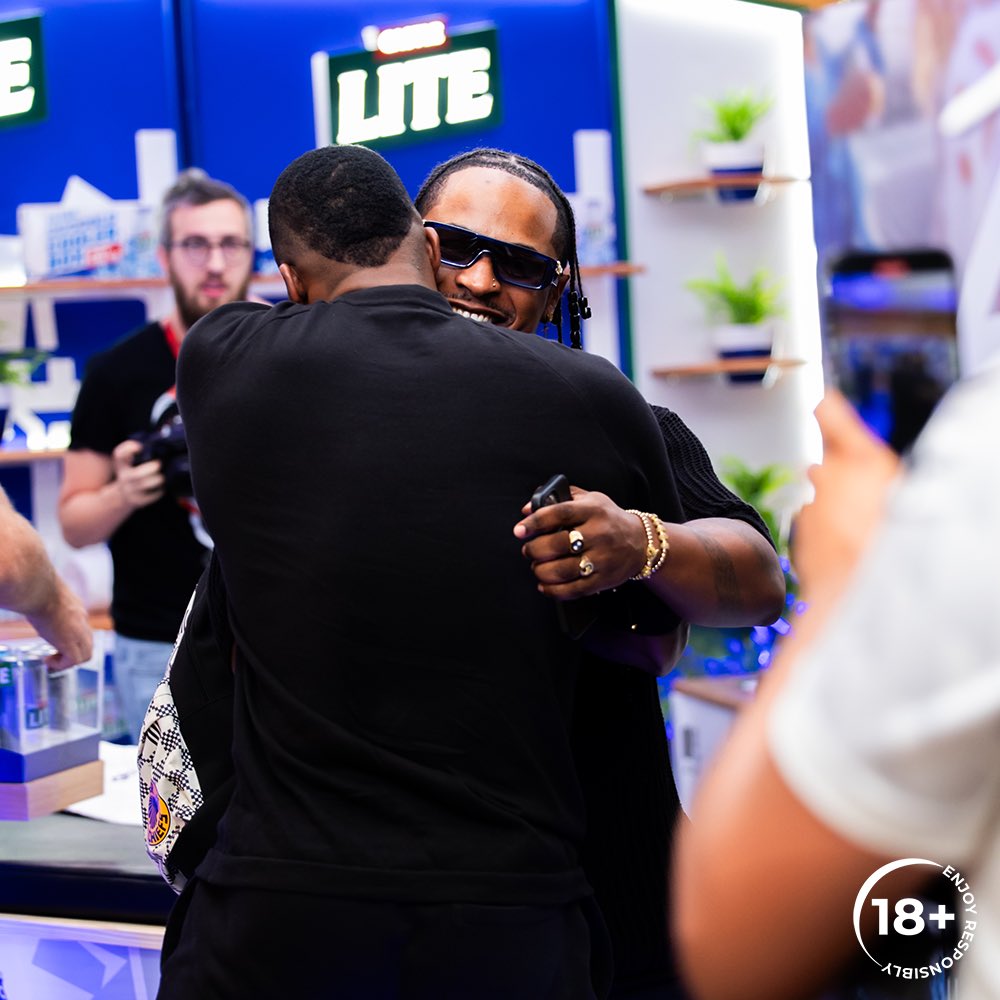 castlelitesa's tweet photo. Shoutout to @senzo__radebe and @ItsPriddyUgly for maintaining their CCCCool in todayโs #CastleLite410 Ice Plunge Challenge. ๐ฅถ Danko! #ExtraCCCCold ๐ง https://t.co/9YVtw3rA8i