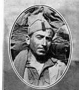 PlataformaMill1's tweet photo. #TalDíaComoHoy el 10 de abril de 1922, al suboficial del #Tercio D. Antonio Sangiorgi Francisconi se le concede la #MedallaMilitar Individual por méritos de guerra, por su extraordinario y distinguido comportamiento en los combates librados en el sector de #Axdir. https://t.co/hu2jynGDIZ