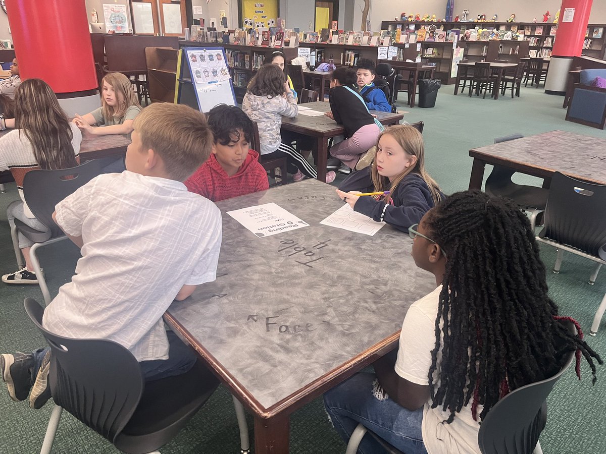 5th grade used Round Table Consensus to become experts on a STEAM Station so they could teach their class. They did a great job! @bristowelem @KaganOnline