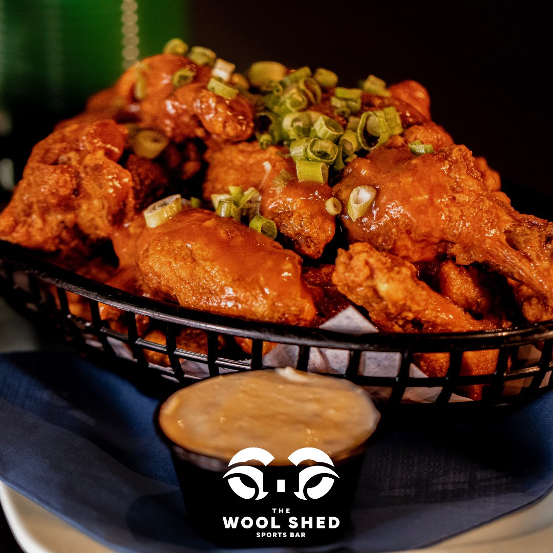 Wednesday is Wingsday! Large wings €10.50 😊 Every Wednesday the famous Wool Shed wings are waiting for you!