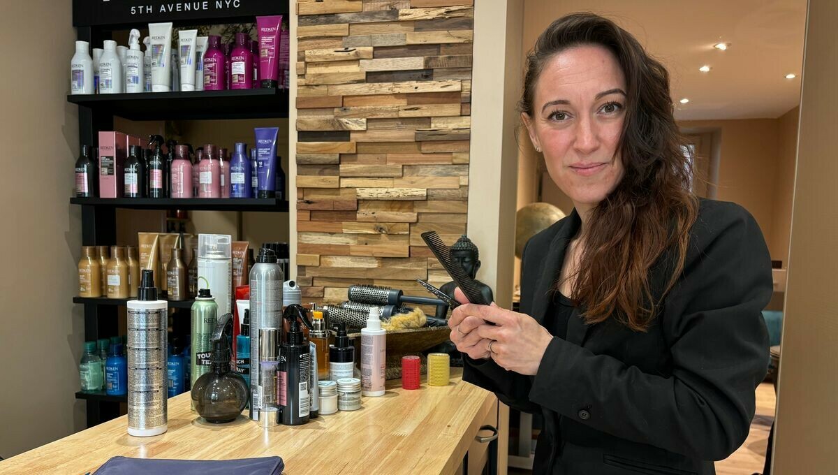 Vis ma vie de coiffeur avec Caroline Danilo-Vix du salon” CDV Artisan Coiffeur” à Strasbourg. ➡️ l.francebleu.fr/VQzS