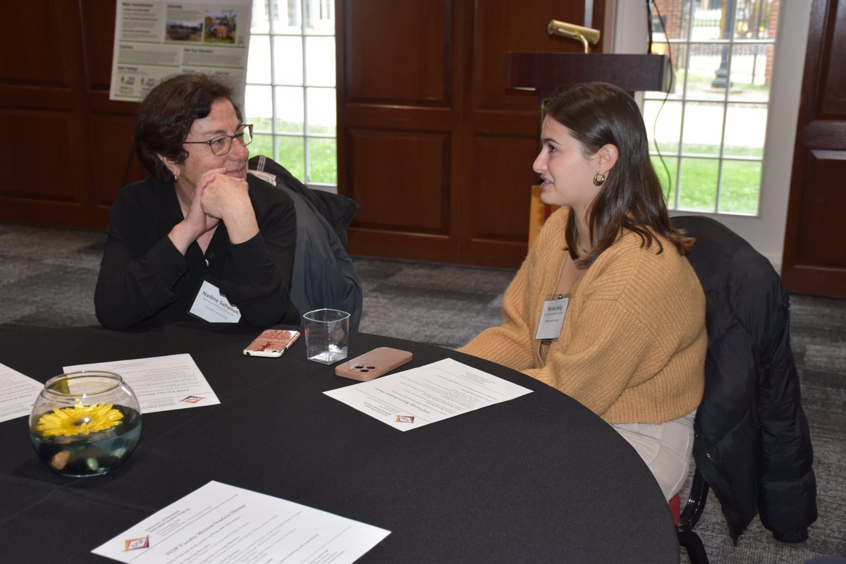 UMD_IVSP's tweet photo. It was so great to celebrate all your accomplishments at the IVSP Faculty Mentor and Student Dinner last week! We appreciate our committed mentors #ivsp #ivspumd #UMD https://t.co/vU1PyrjZWu