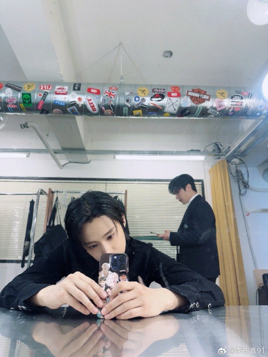 09.04.2024 / Weibo / <a href="/saicowow/">ㅇㅣㅈㅐㅈㅣㄴ</a> 

#🐏🦧