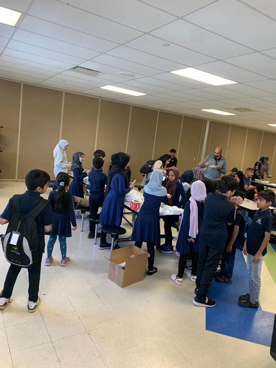 WiH Orlando in collaboration with the Ark Institute, assembled 200 hygiene kits and distributed them to the homeless community in Downtown Orlando. 🌟🤝🛍️ These essential kits, filled with personal care items, aim to provide comfort and support to those facing adversity.