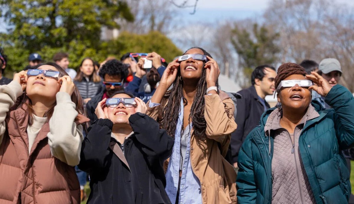 Don't let those eclipse glasses end up in the landfill! From now until April 30, @WarbyParker in New Haven (268 York St.) is collecting unwanted eclipse glasses to donate to Astronomers Without Borders @awb_org, who will distribute them to educators and students around the world.