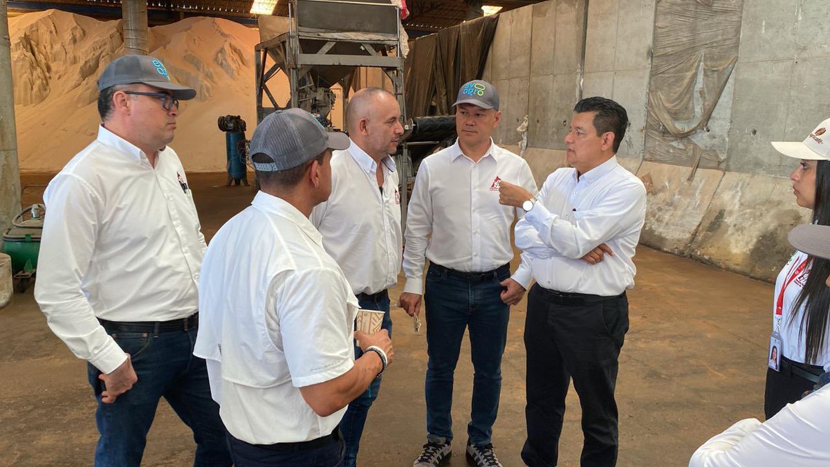 Cesar Cadavid Gerente Agrocafé tweet media