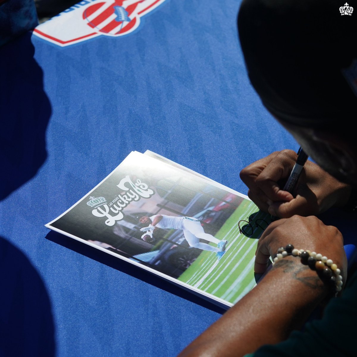 Las Vegas Lucky 7s tweet media