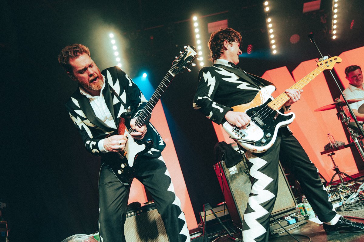 TheHives tweet picture