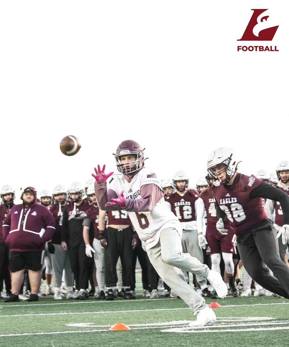 UW-La Crosse Football tweet media