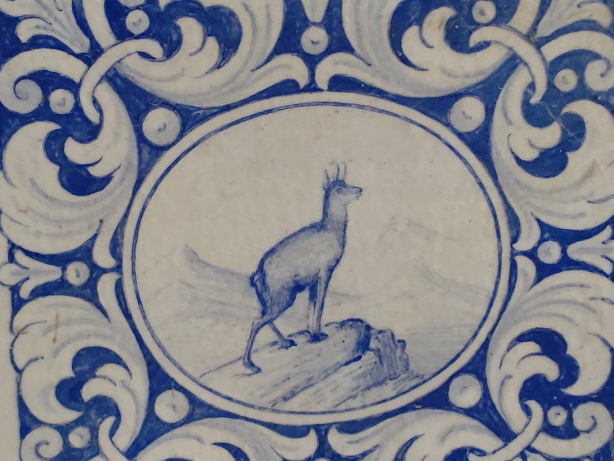 cheerssu's tweet photo. #TilesonTuesday with Alpine animals #steiermarkliebe
@StormHour
@ThePhotoHour
@antonbeletskii https://t.co/GQMbcBvH4c