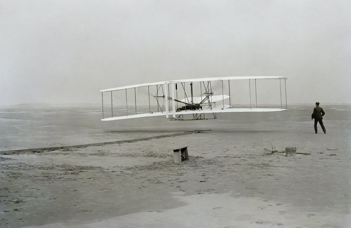 Celebrating #NationalSiblingsDay in honor of Orville & Wilbur, the original siblings who got #aviation Wright!