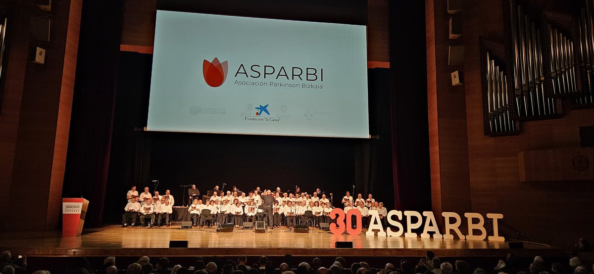 What an amazing start to the @ASPARBI 30th Anniversary celebrations hearing their choir fill the theatre with song! @ParkinsonsPride #Parkinsons #StrongerTogether #VoicesUnite