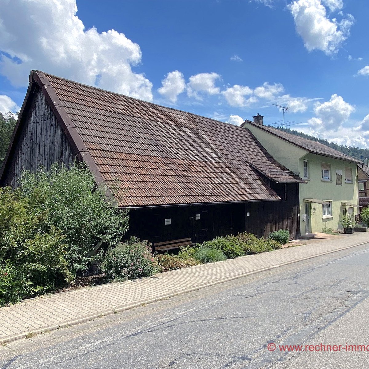 RechnerImmo's tweet photo. Rechner Immobilien auf Google:
Neues Kaufangebot - Nähe Eberbach ...  https://t.co/1piLaxpdYX https://t.co/Ao97eHuIxH