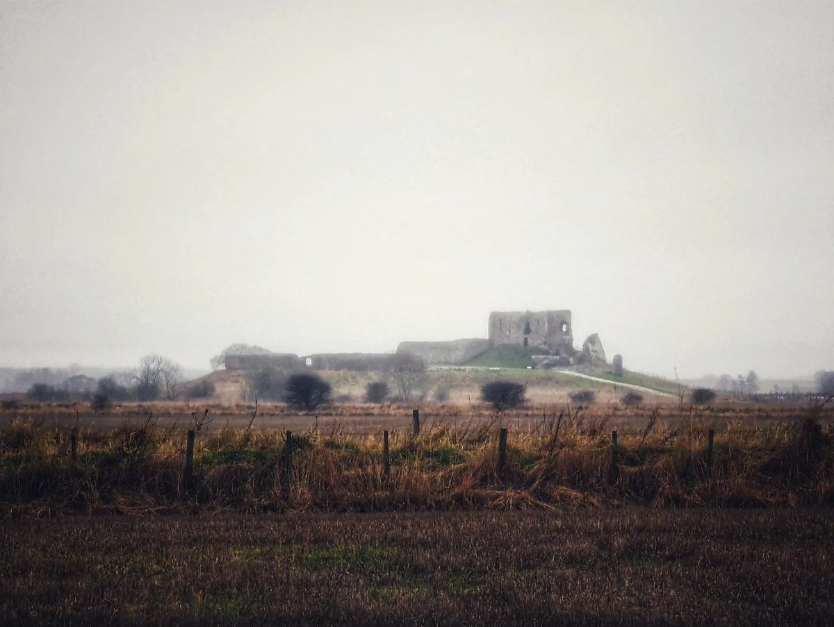 Even in the dark, dreary days in Moray Speyside there is so much beauty to behold 🤩🖤 #EscapeYourEveryday How stunning does Duffus Castle look in this haunting picture from pawelwks (IG)... #MoraySpeyside 📷 📌 - Duffus Castle, Moray Speyside 📷 - pawelwks (IG)
