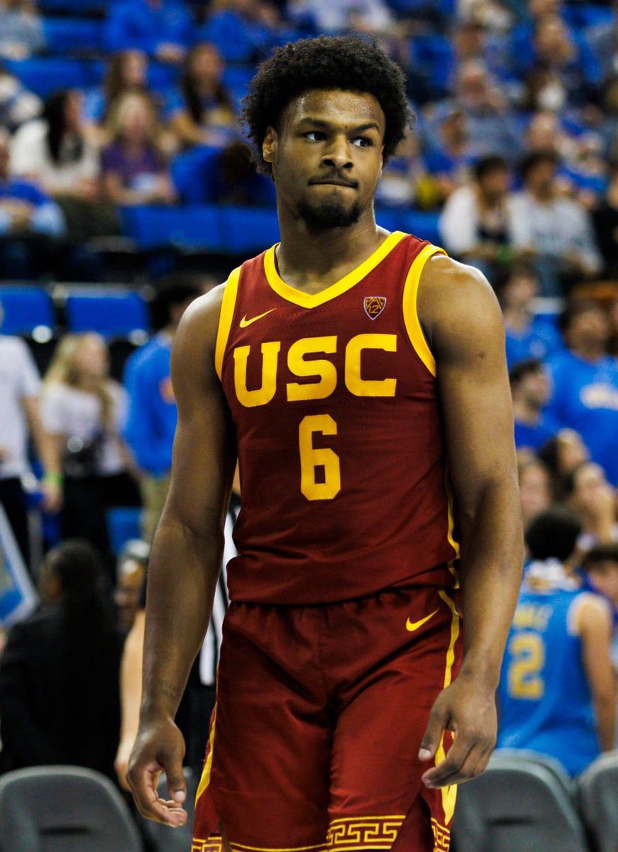 TheDunkCentral's tweet photo. “There are probably three rounds’ worth of prospects more talented than Bronny in this class.”

- Anonymous General Manager on Bronny James 

(Via https://t.co/k9xlZ1Mj1L) https://t.co/hpJts8JHUE