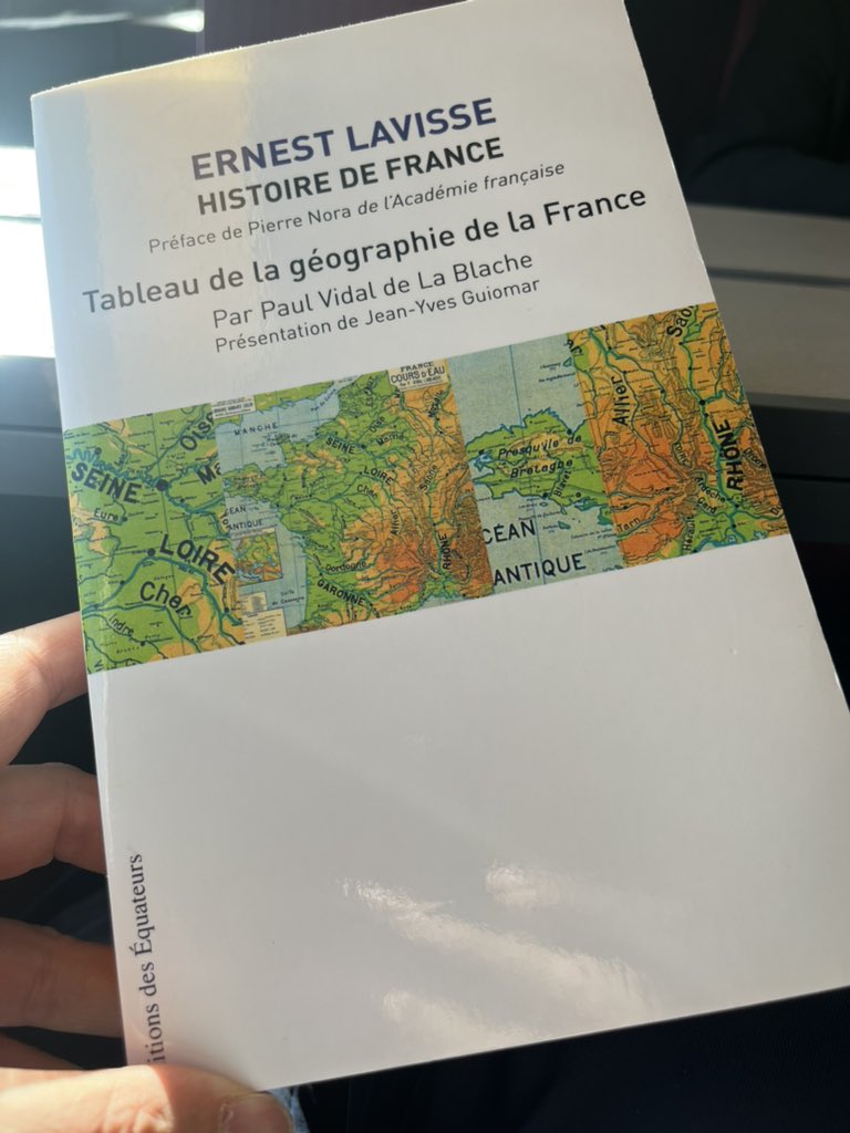 Après avoir effectué le tour du monde en qualité de ministre du commerce extérieur, il est temps de retrouver, les chemins de France. Député à la commission Aménagement du territoire, j’ai décidé d’effectuer un Tour de France des départements. Être Français ce doit être :