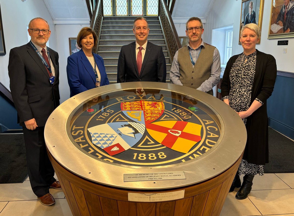 During a series of meetings and visits today the Minister @paulgivan visited @BelfastRoyalAc to meet Principal Hilary Woods along with Chair, BoG, Eric Porter; Head of Finance Ciaran McAuley and Deputy Principal Wynn Graham. The Minister also toured the school which is the