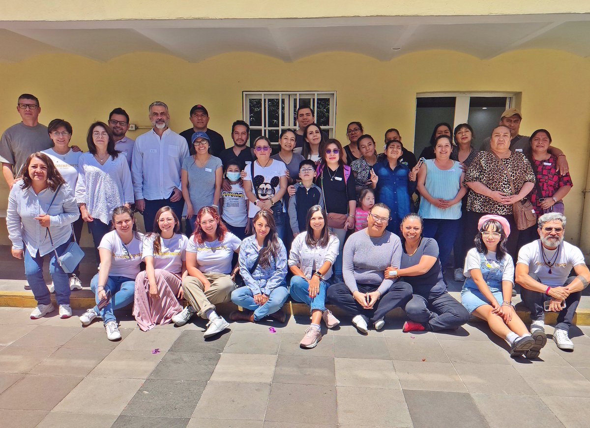 AmorInfinitoF's tweet photo. Gracias al #CentroDeCapacitaciónIntegral #Matts por una experiencia maravillosa de #Tanatología que nos nutre y expande. #Amorinfinito #PorLosNiñosYSusSueños #TallerDeTanatología https://t.co/ePrsi3UWC3