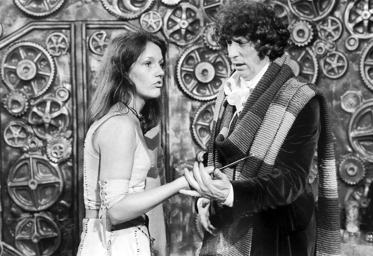 Tom Baker and Louise Jameson during 'The Invasion of Time'. #TomBaker #DoctorWho #FourthDoctor