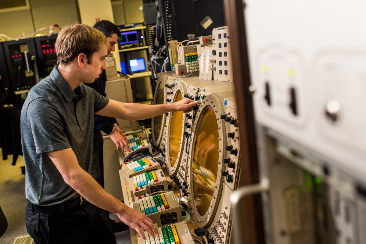 Using the latest technology is smart 🧠 Pioneering the latest technology is smarter 💡 Our wide-field-of-view infrared sensors marked a significant milestone in the deployment of a missile warning and tracking capability ➡️ ms.spr.ly/6016cLw6Y #SpaceSymposium