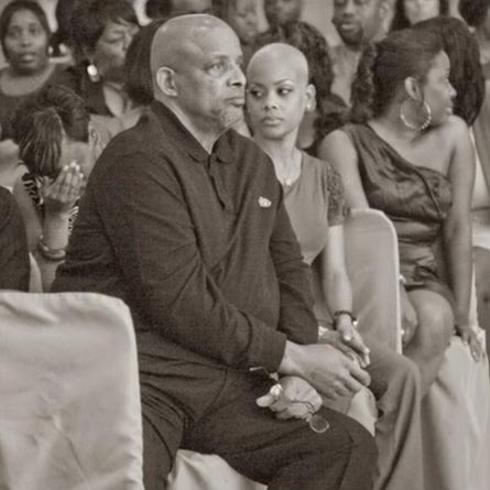 UncleJo_22's tweet photo. Happy Heavenly BDay Pop 🕊️ I wish we could joce one more time 🤞🏾🖤 #MissingMyPops https://t.co/76w1n6Oh4o