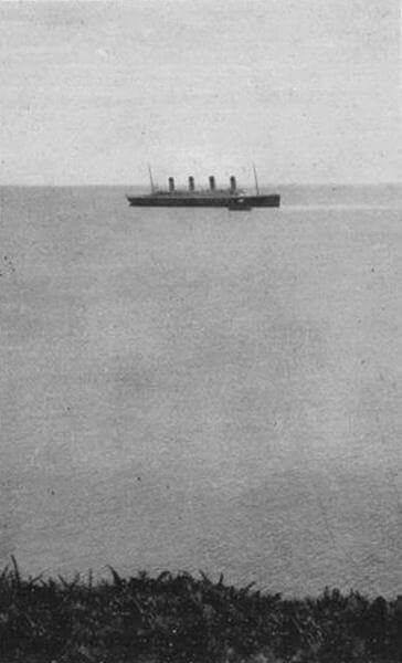 This is one of the last photos of the RMS Titanic taken on this day and this very hour, 112 years ag For almost 15 years this was thought to be the last photo of Titanic. #Titanic2024 #RMSTitanic #TitanicMemorialMonth #Titanic112 #HistoricShipsNetwork #OnThisDay