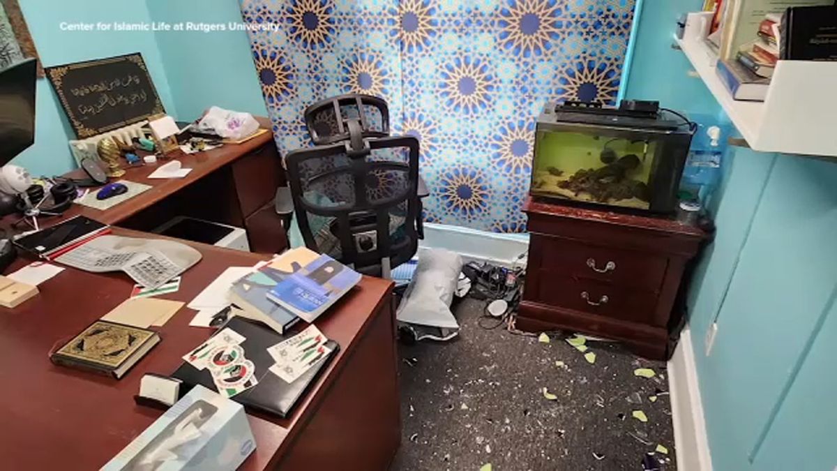 Center for Islamic Life at Rutgers University vandalized during Eid al-Fitr 7ny.tv/4aMtvNr