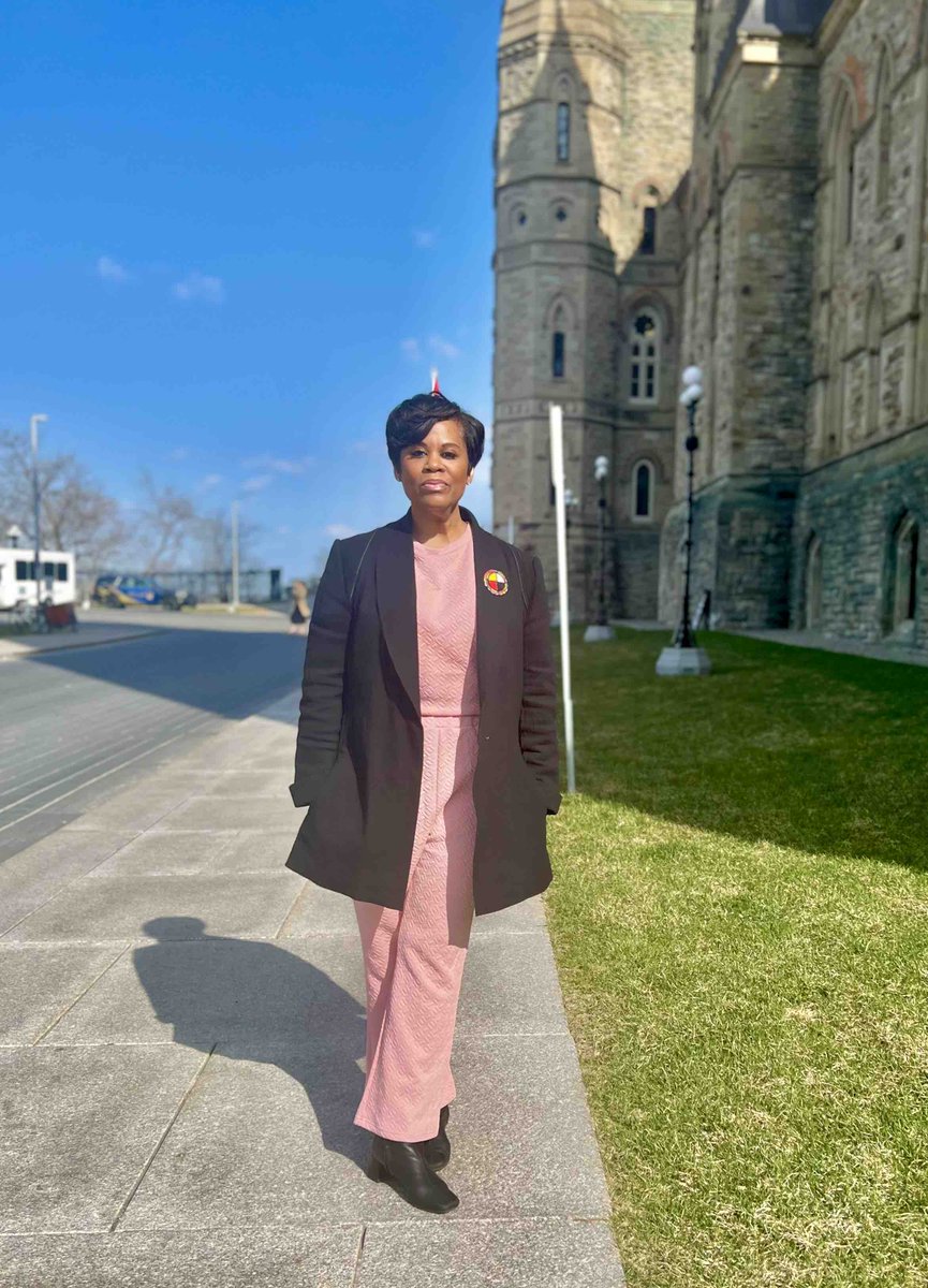 There is true power in acts of kindness. That’s what #DayofPink is. Two Nova Scotia students sparked a global movement when they stood up against 2SLGBTQI+ hate and brought their school community together. They chose compassion over division—that’s a lesson we can all take.