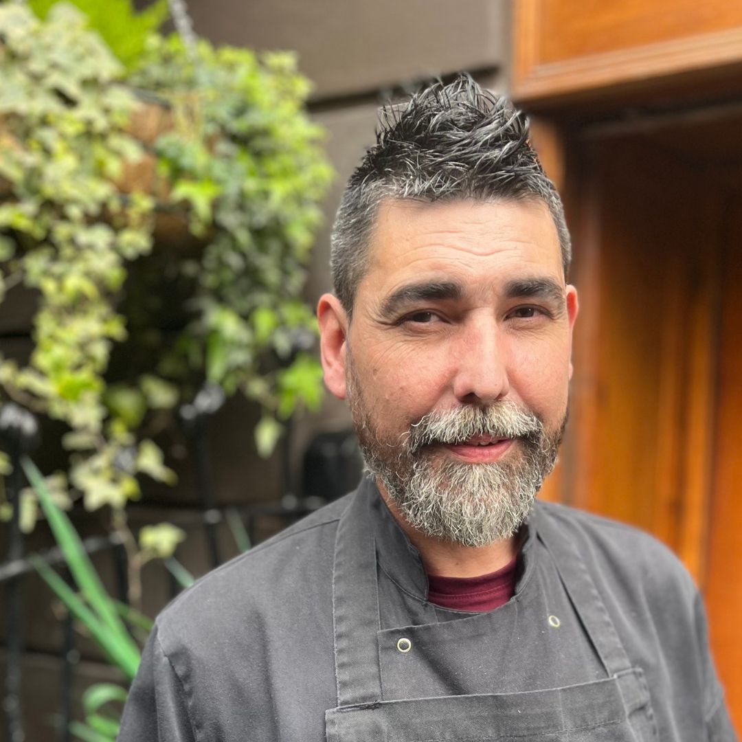 Helder Queiros is Gamba’s chef de partie. He’s been chopping, prepping, and plating at Derek’s elbow in the kitchen for over 2 years. He’s from Porto in Portugal, loves Glasgow, and working at its top #seafoodrestaurant. Read more > buff.ly/4aoxOii #blog #gambaglasgow 🦞