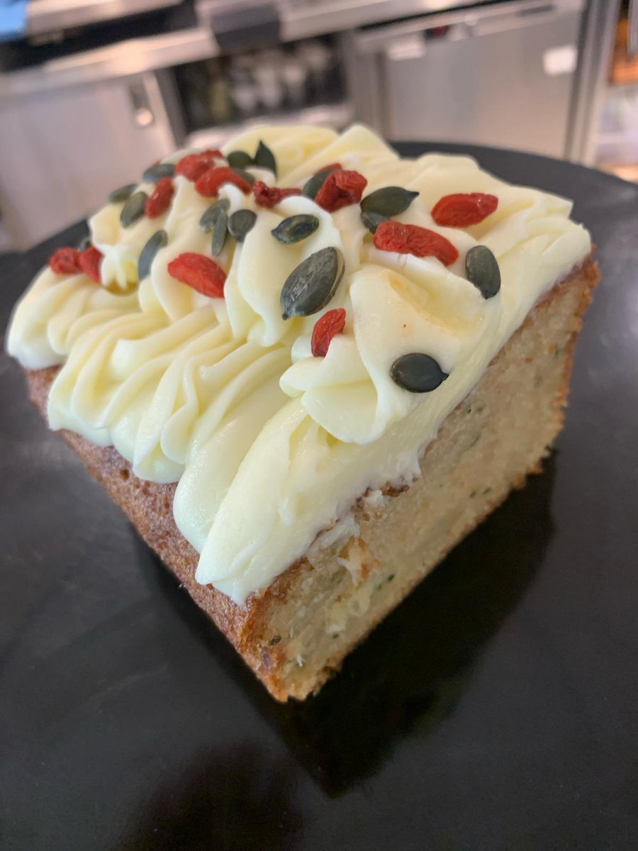 MEmployAble's tweet image. Who else fancies a slice of cake? 🙋‍♀️🙋‍♂️

Our counter has lots of delicious treats that your tastebuds will absolutely LOVE! 😋🍰

We're open every day this week, so if you're in the mood for something sweet, why not pop along and see what catches your eye 👀

#cakelife #cakelovers