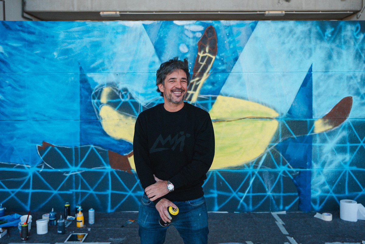 El reconocido artista mallorquín, René Mäkelä, realizará 9 murales en diferentes zonas del Estadi Mallorca Son Moix. 

👉🏻 rcdmallorca.es/noticias/el-ar…