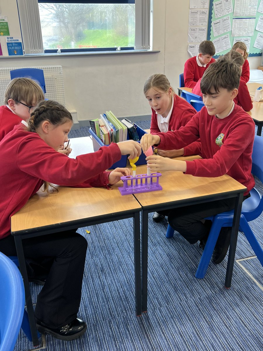 Class 3 tweet media