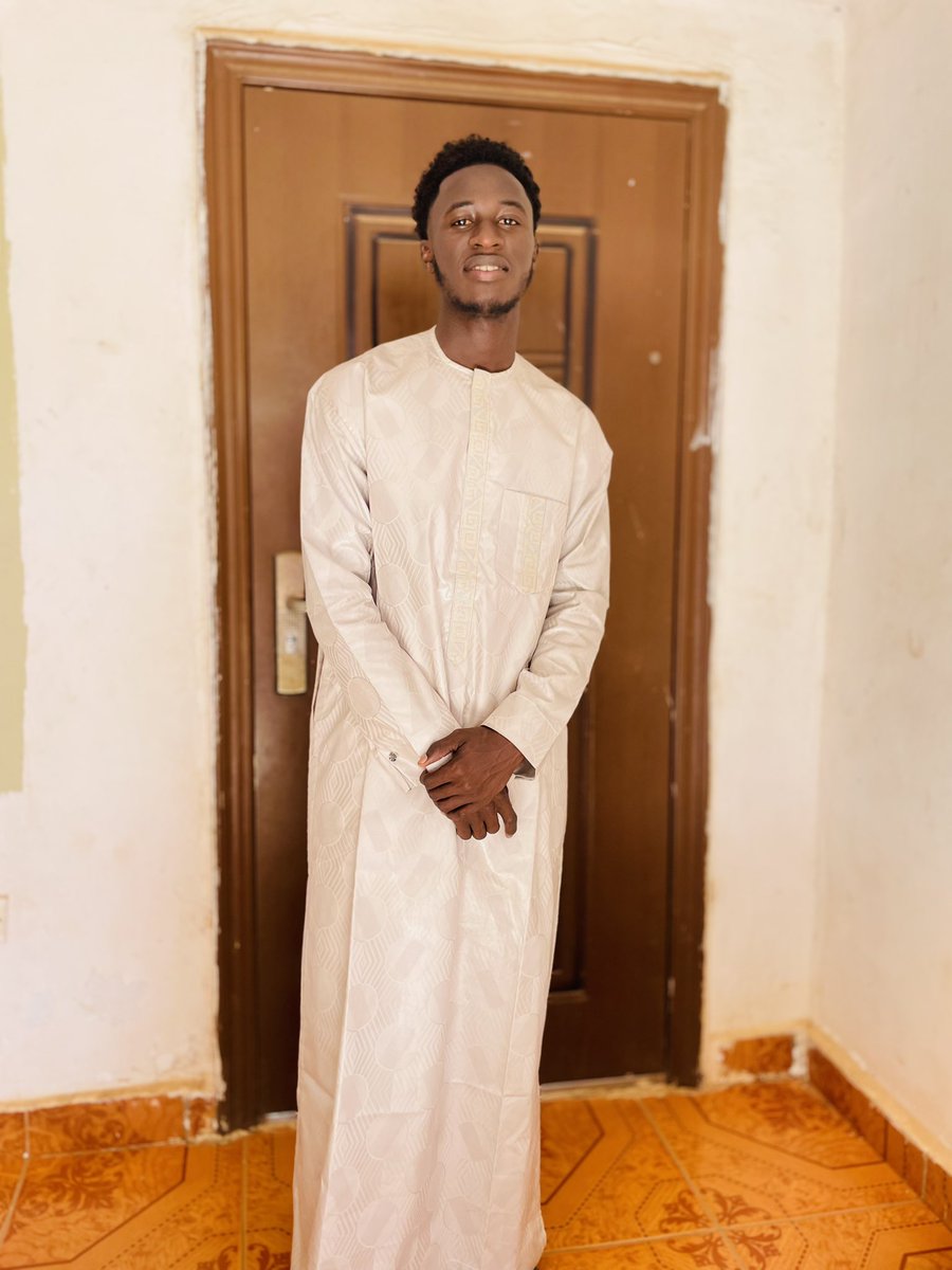 papaAnsu10's tweet photo. From me to you, EID MUBARAK 🩶☪️!
#EidAlFitr2024 
#sunjkoriteh220 https://t.co/mbMCIpTsJl