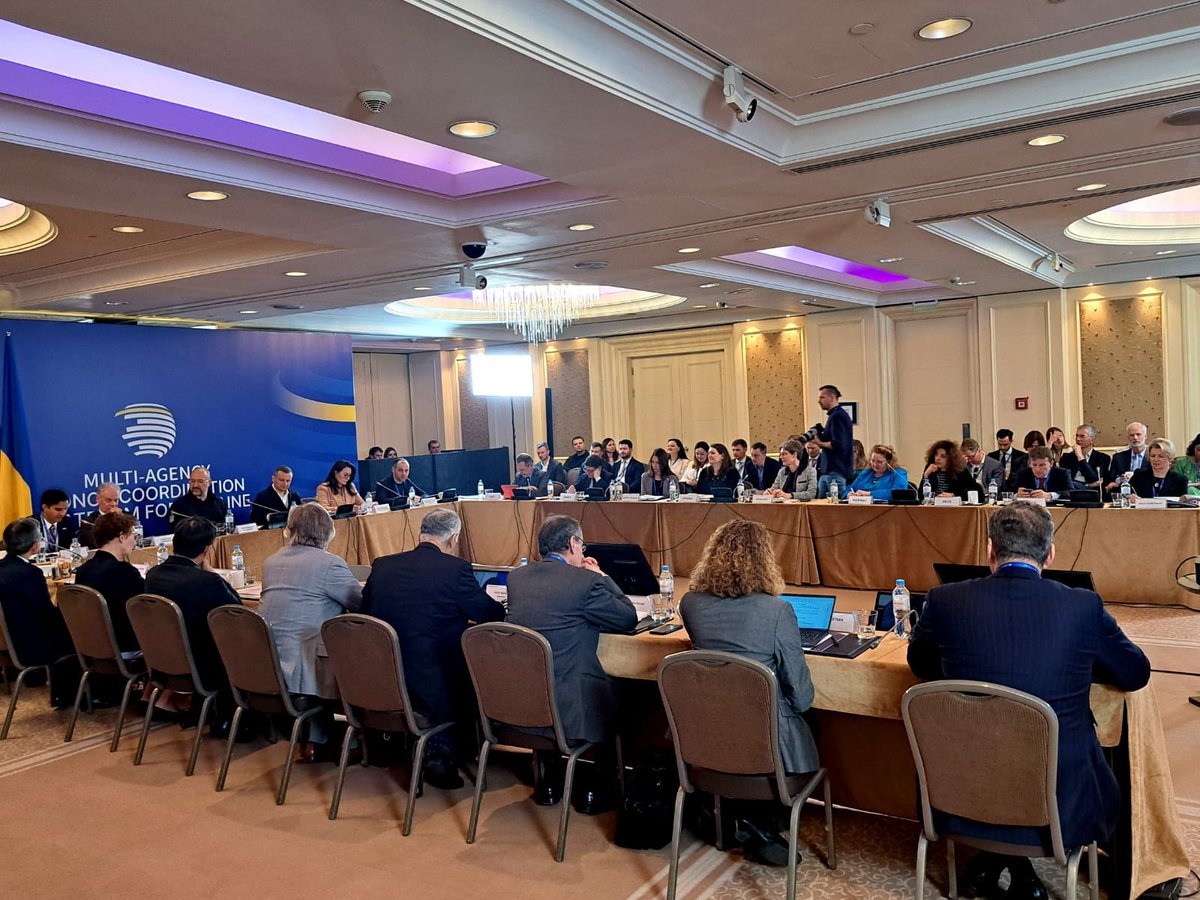 HeilbronnPierre's tweet photo. Today, #MDCP donor platform gathered for the 1st time in #Kyiv to underline 🇪🇺🇫🇷🇮🇹🇯🇵🇺🇲🇩🇪🇬🇧🇸🇪🇰🇷🇳🇱 commitment to 🇺🇦. Recent attacks on the energy system and budget support are the most urging needs we should address, while keeping the 🇺🇦 Plan as a compass for the years to come! https://t.co/TBuPbKjMMx