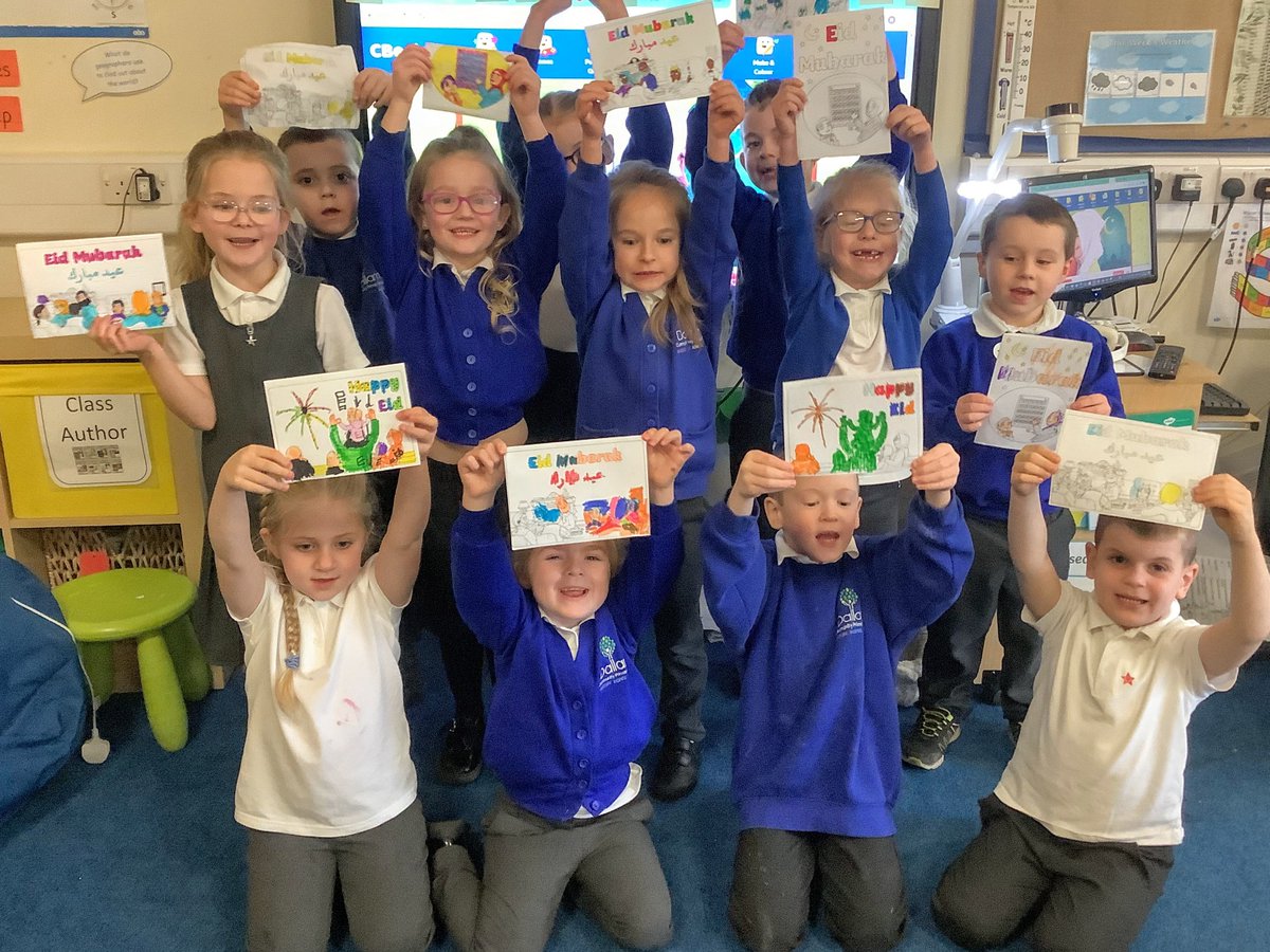 CedarDallamCPS's tweet photo. Happy Eid from Cedar Class #Dallamdiversity  #DallamRE https://t.co/7rcvVMfF7A