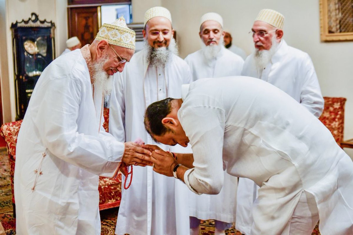 Today, I had the profound honour of receiving blessings from His Holiness Dr. Syedna Mufaddal Saifuddin TUS, the esteemed spiritual leader of the Dawoodi Bohra Community, at Saifee Mahal. It was a moment of great spiritual enrichment and guidance.

Additionally, the opportunity…