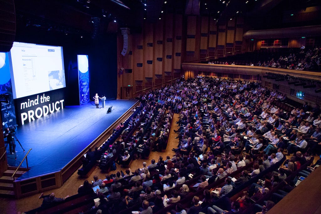 Need a last-minute conference space fast? The Barbican Centre has some late availability in May! Book the Barbican Hall today, complete with in-house tech expertise, a catering team, a stage space and more⬇️ bit.ly/4aHrC4L #SquareMealxBarbican