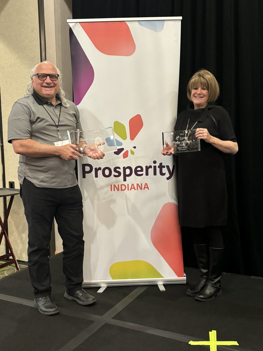 Congratulations to Marie Morse @HomesteadCS and Pablo Malavenda <a href="/LUMserve/">LUM-LafUrbanMinistry</a> for winning awards <a href="/ProsperityInd/">Prosperity Indiana</a> summit!  #pisummit2024