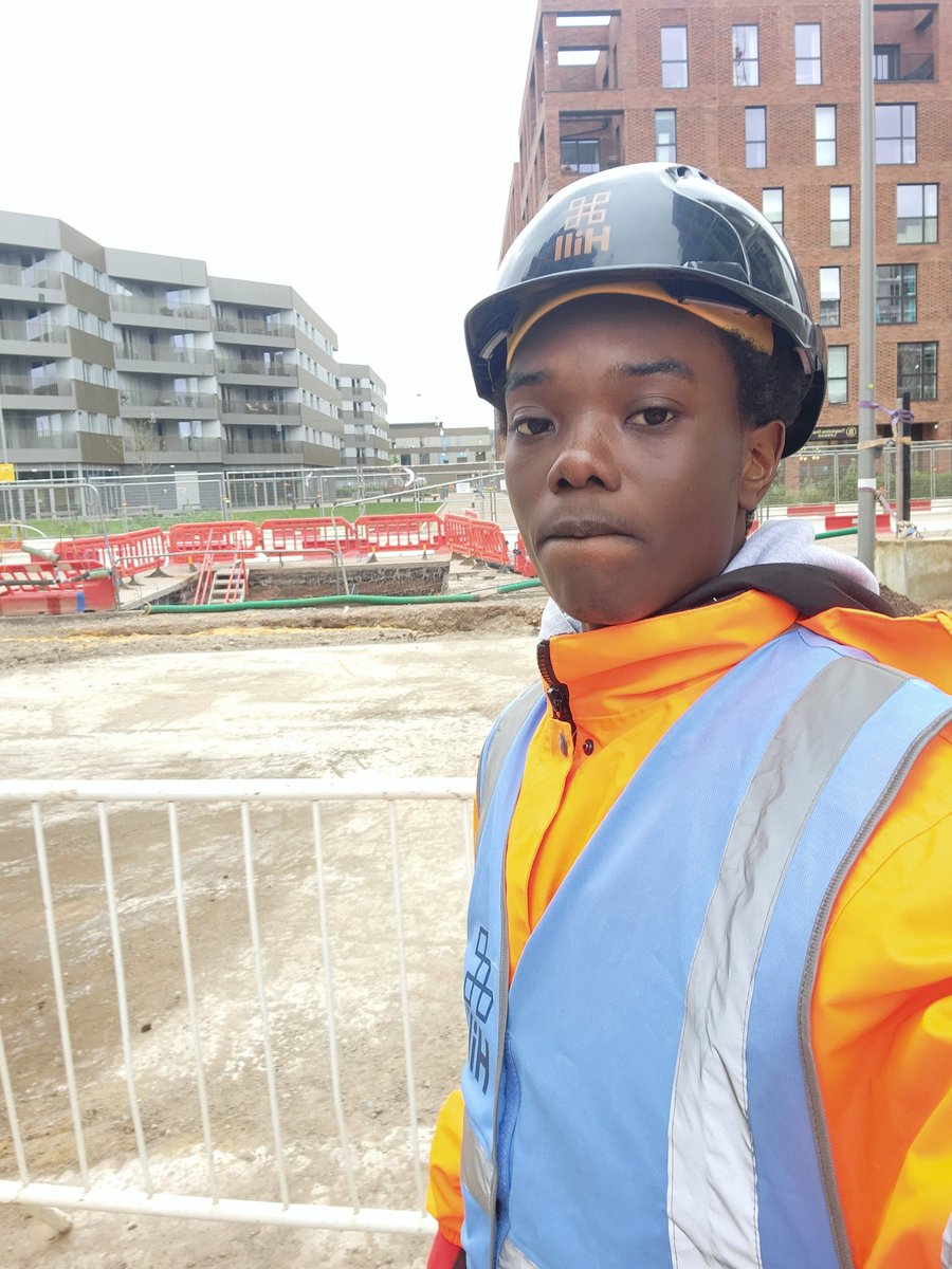 madmanmizzy's tweet image. There's always a Path to choose, whether it's the bad or good one is on you. #mizzy