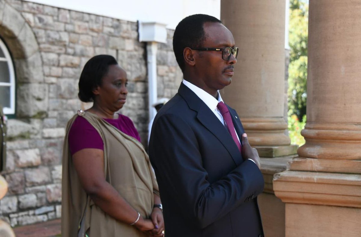 🇷🇼 His Excellency Mr Emmanuel Hategeka, Ambassador of the Republic of Rwanda, presents his Letter of Credence to His Excellency President @CyrilRamaphosa at the Sefako Makgatho Presidential Guesthouse in Tshwane. 

#LettersofCredence 
#BetterAfricaBetterWorld 🌍