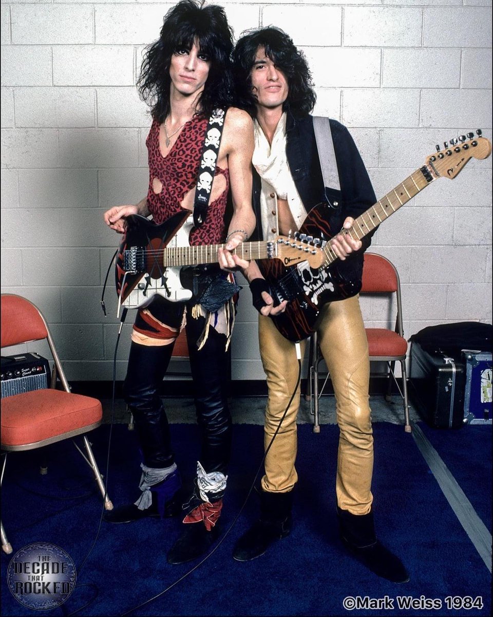 Happy Birthday to @WarrenDeMartini Born on April 10, 1963. I introduced Joe Perry to Warren when @theRATTpack was playing in Boston in 1984, a day I am sure he will never forget. Joe was one of his guitar heroes. #warrendemartini #joeperry 
Get my book thedecadethatrocked.com/shop/