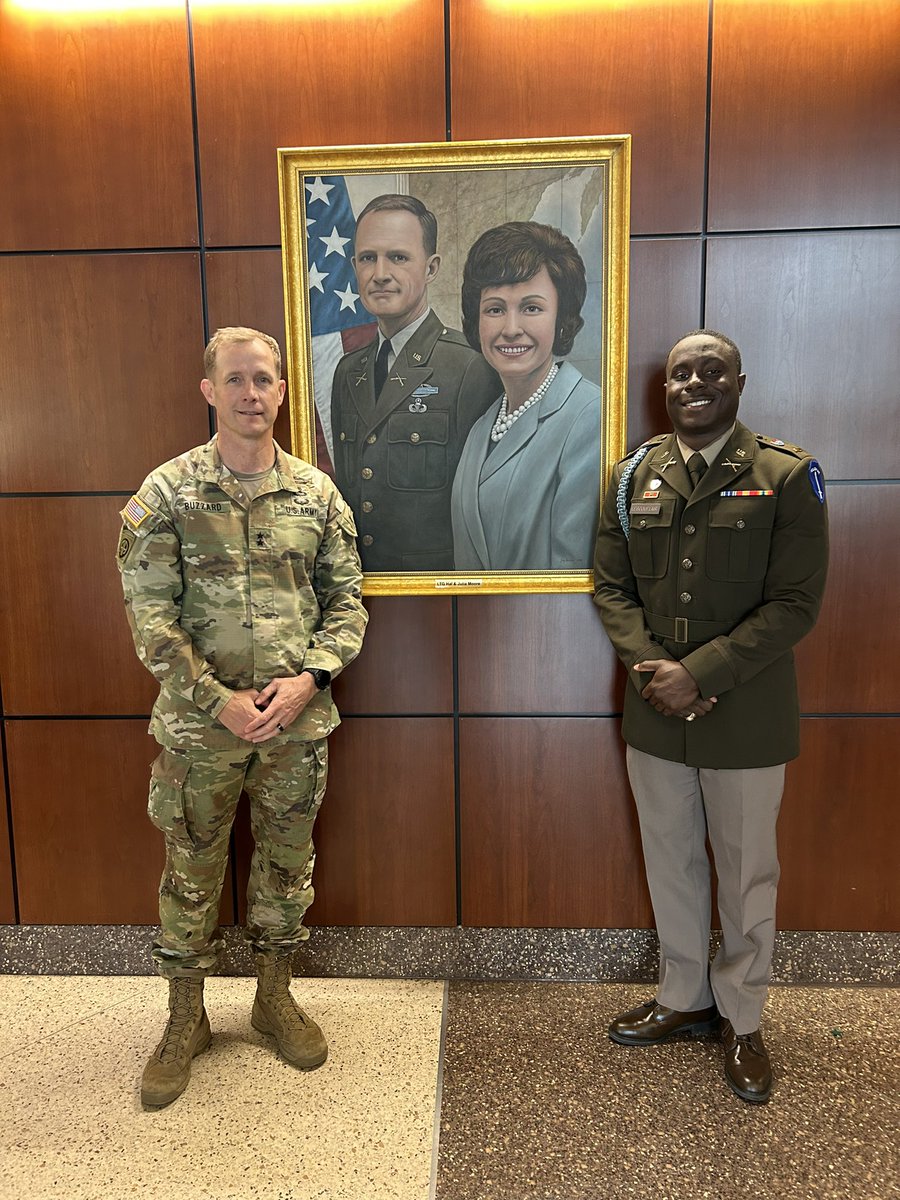 Great seeing 2LT Justin Lescouflair again … especially since he earned the LTG (Ret) Hal Moore Award for character at the Infantry BOLC graduation for C Co/2-11 IN! Awesome young man who will be an tremendous PL! @MCoEFortMoore #BeMoore