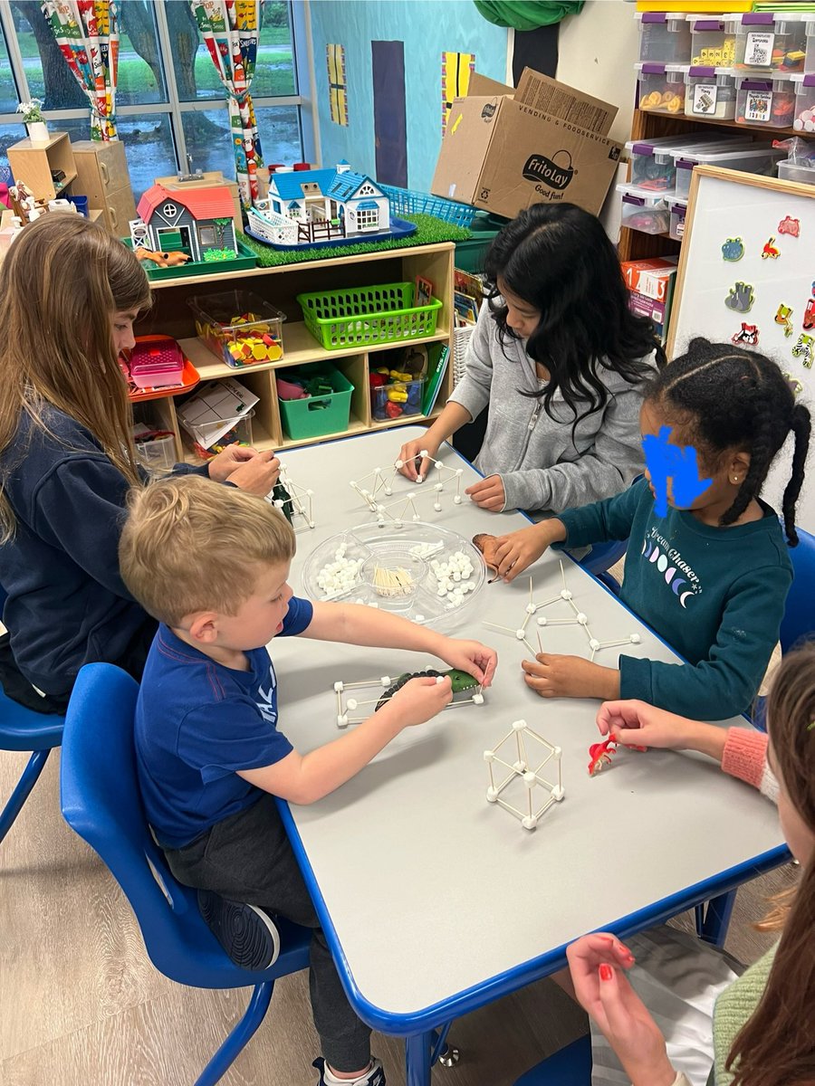 JessSmith373's tweet image. It’s Work Together Wednesday in Pre-K! My class worked together to build animal homes with marshmallows and toothpicks! #STEMprek #WOYC24 #RISDprekWOYC #RISDprek @DmeElemRisd